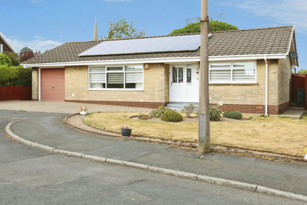 Property photo 1 of 14