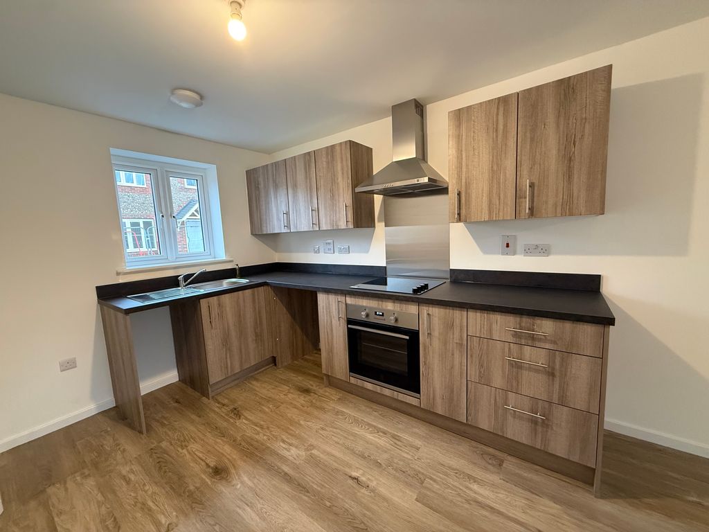 Property photo 2 of 12 View