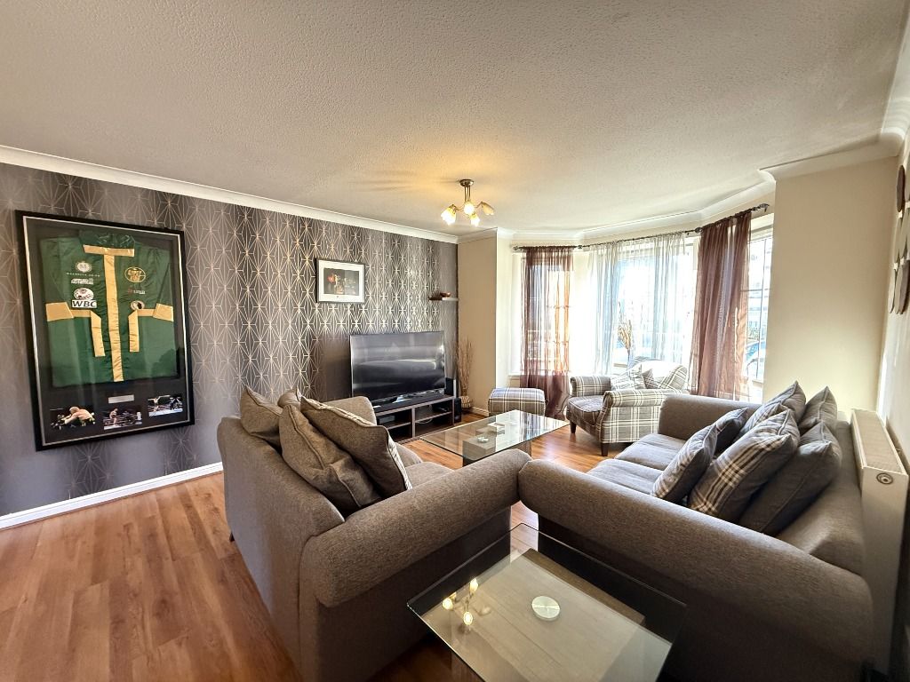 Property photo 2 of 9 Photo 2