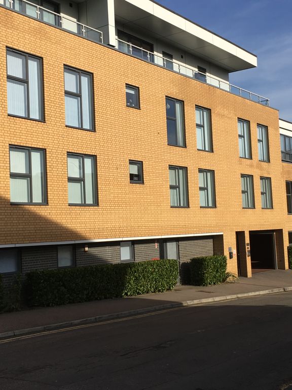 Property photo 1 of 6