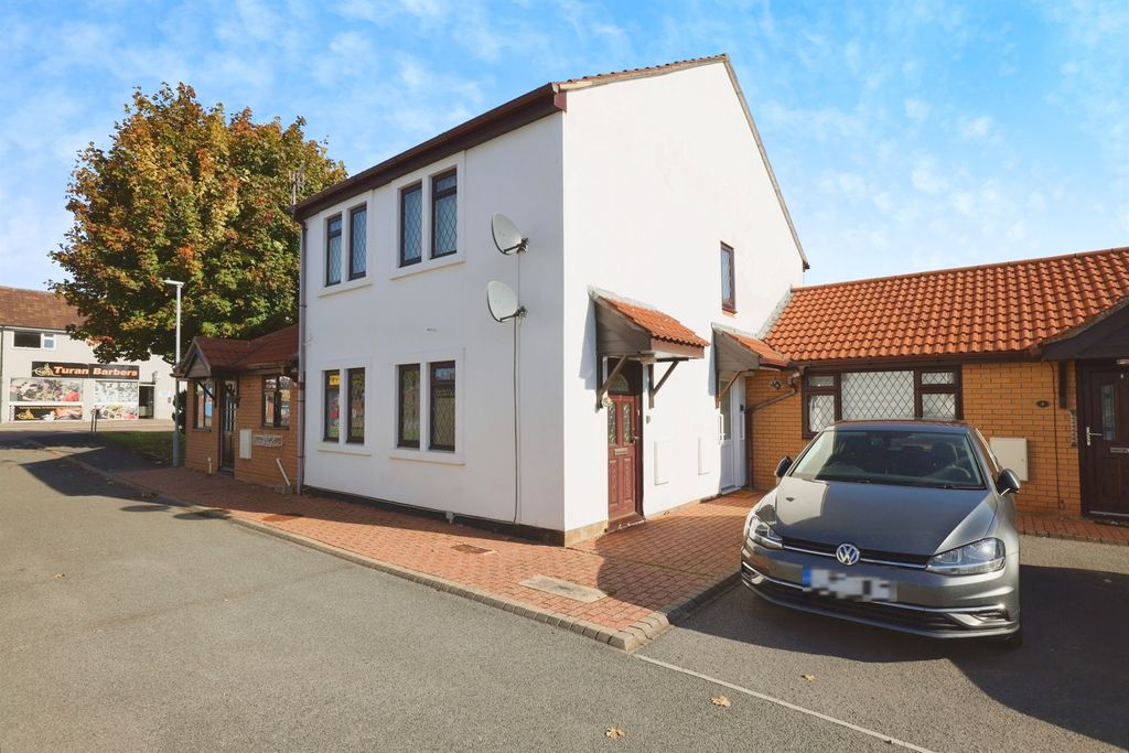 Property photo 1 of 16