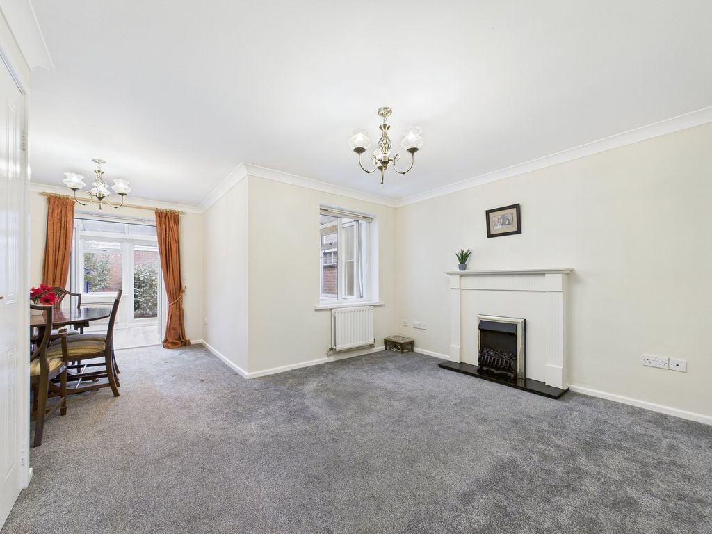 Property photo 3 of 21