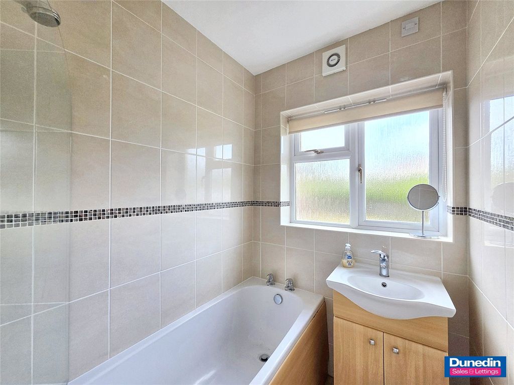Property photo 3 of 20 Picture No. 03