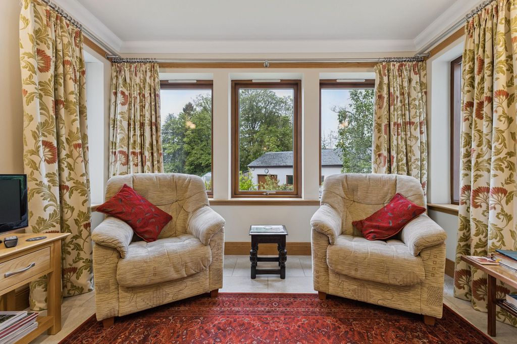 5 bed detached house for saleKilry, Blairgowrie PH11 photo 4