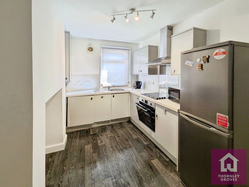 Property photo 3 of 13 Pbox-Img.Jpg