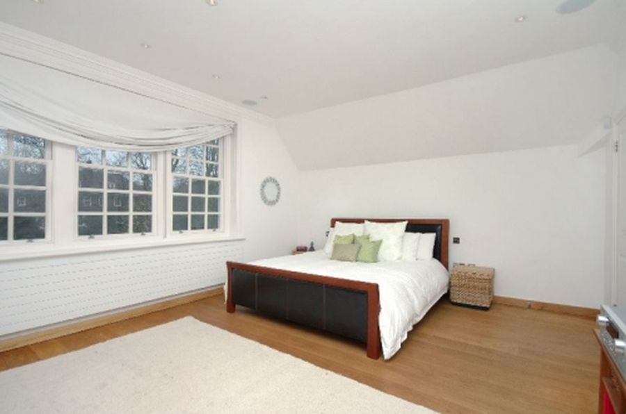 Property photo 2 of 4