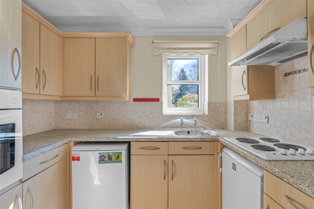 Property photo 3 of 14 Picture No. 06