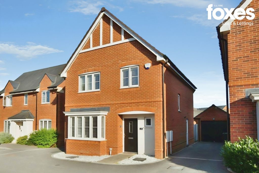 Property photo 1 of 16 5453620