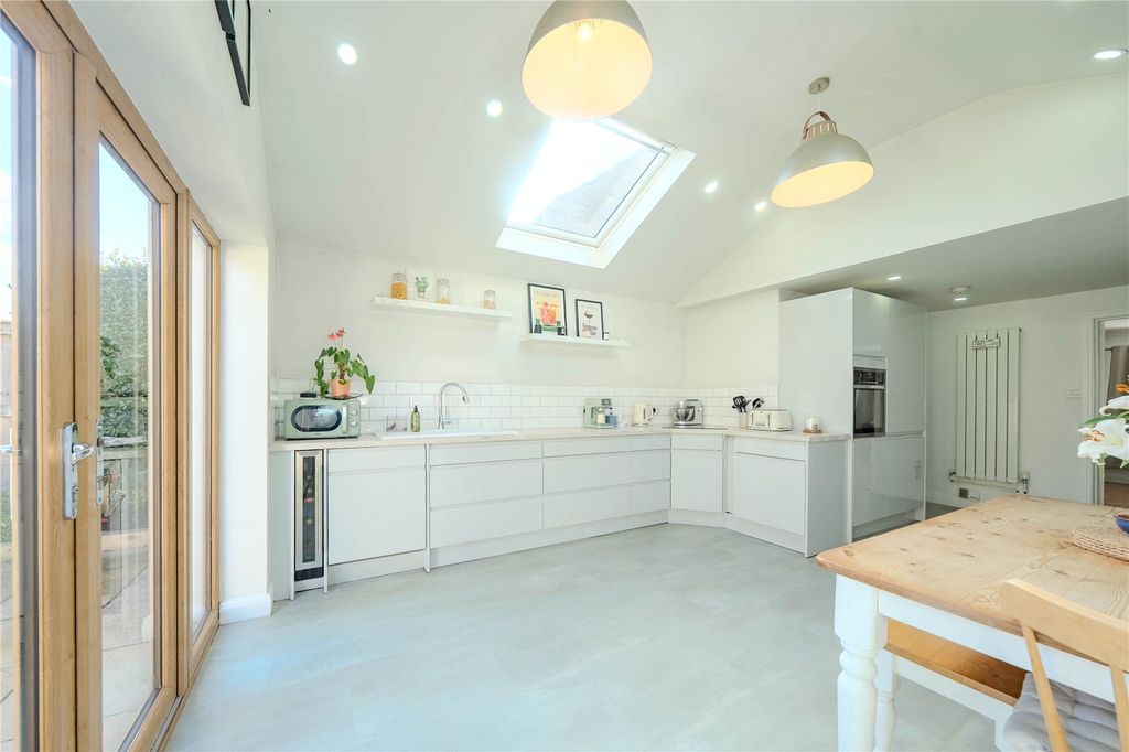 Property photo 3 of 12 Picture No. 03