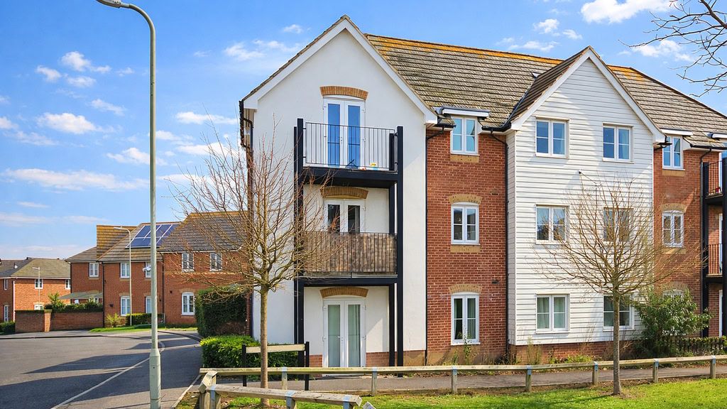 Property photo 1 of 9