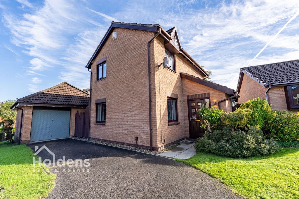 Property photo 1 of 30