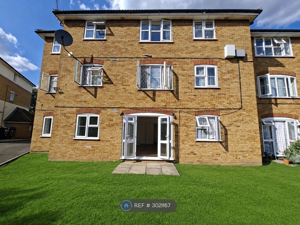 Property photo 1 of 17 Back Garden!