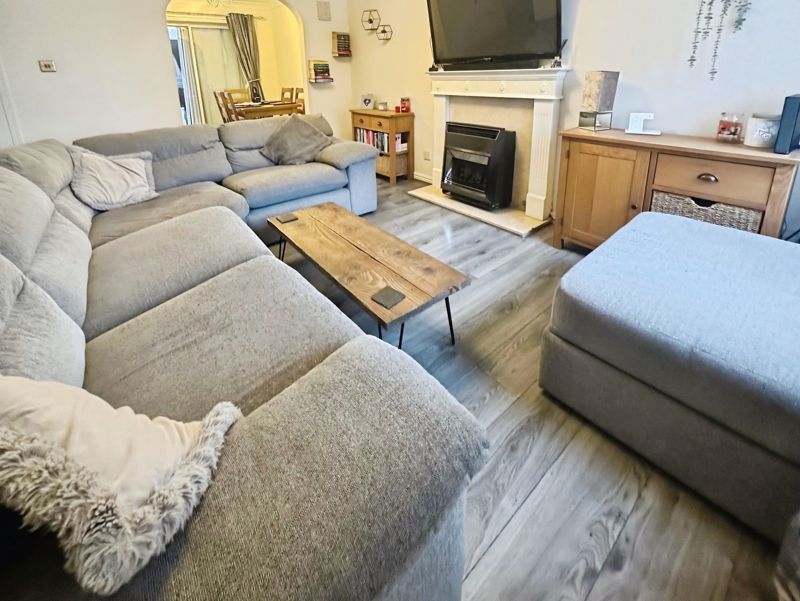 Property photo 2 of 13 Photo 14