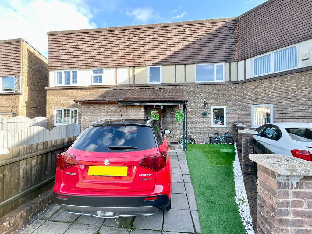 Property photo 1 of 14