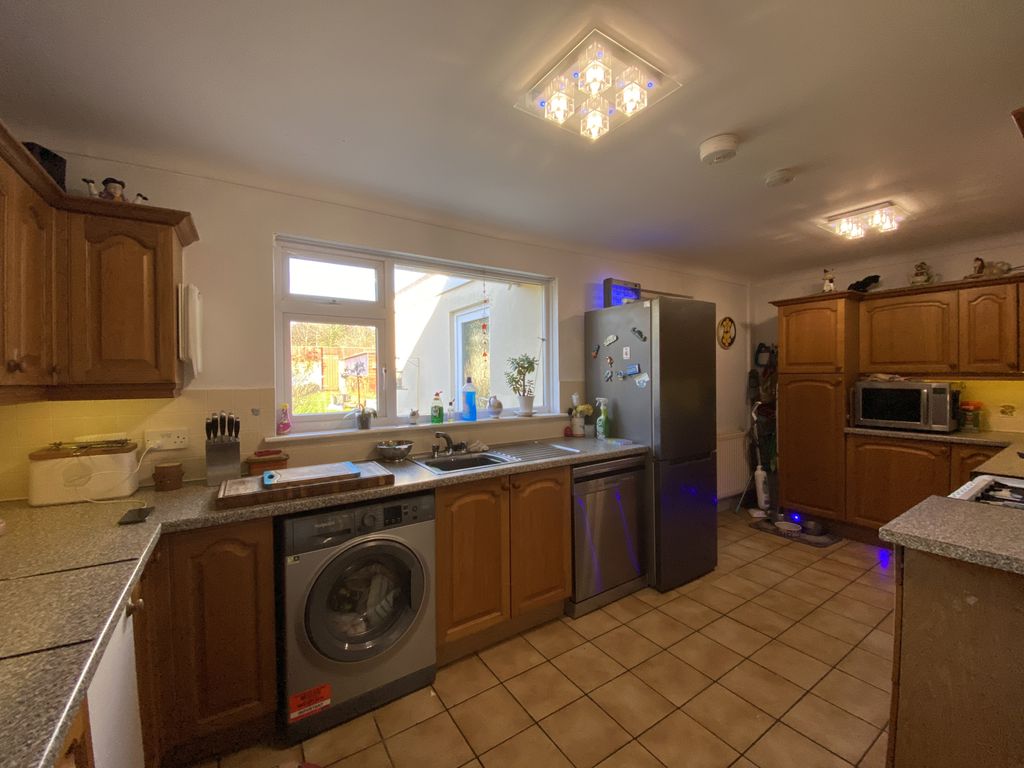 Property photo 3 of 16 Gallery