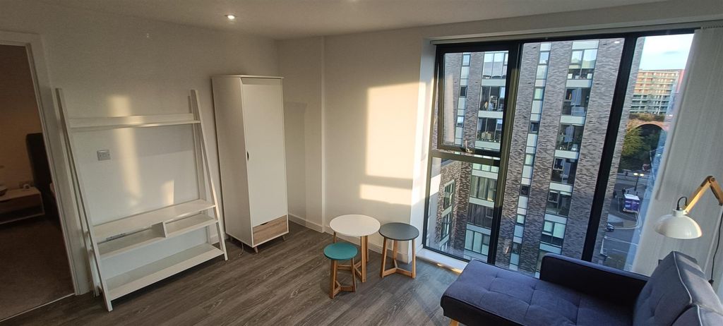 Property photo 3 of 11 Img20241007174952