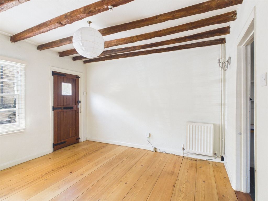 Property photo 3 of 16 Picture No. 04