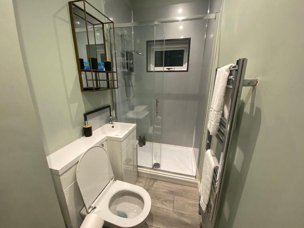 Property photo 3 of 6 Image