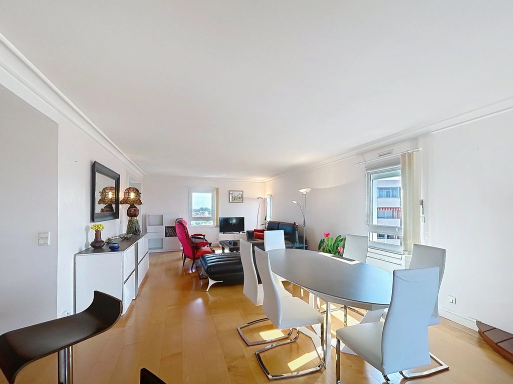 Property photo 3 of 11 B23996E6F682F577d5c8c22A72A99d62_E968Ffe1Ed_2896-Big