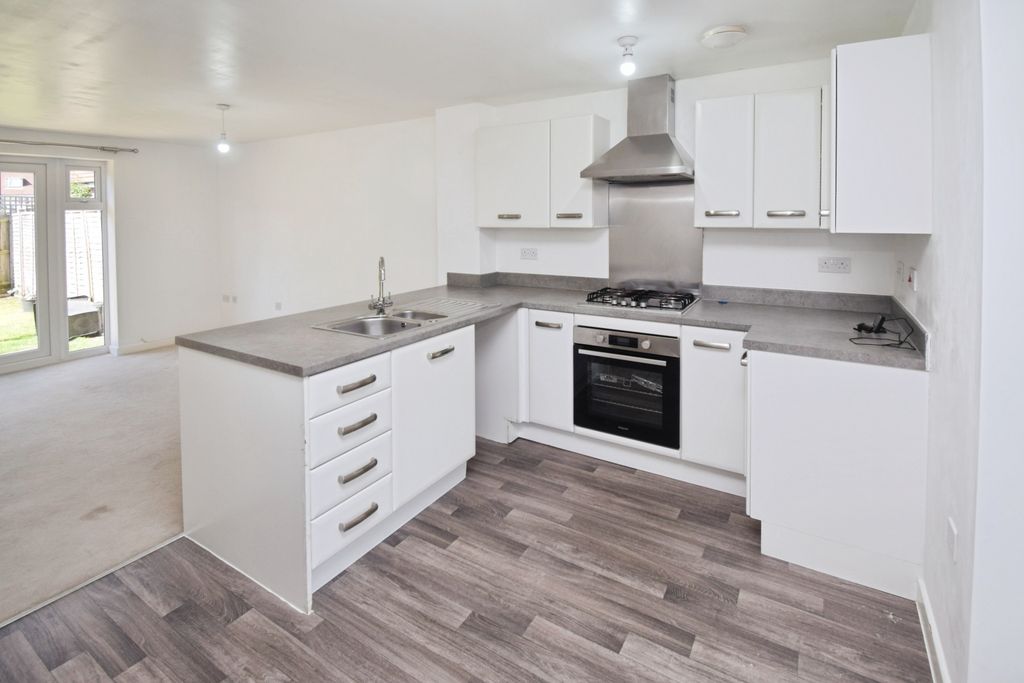 Property photo 2 of 8 New Kitchen