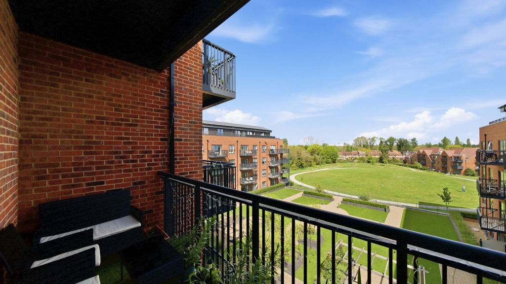 Property photo 3 of 15