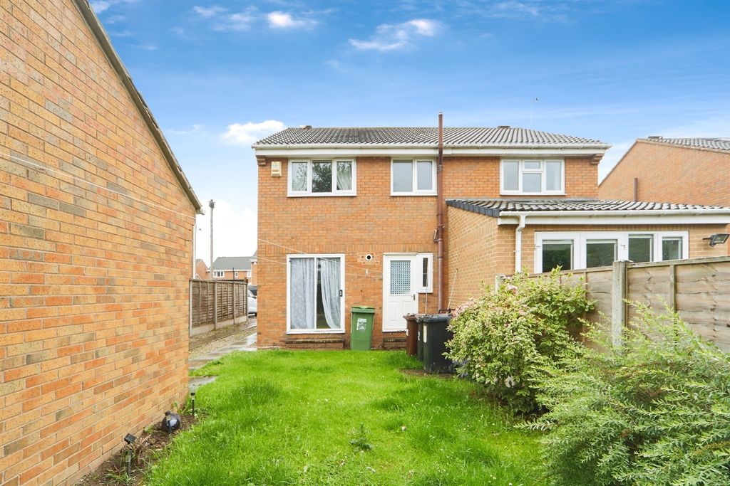 Property photo 1 of 17