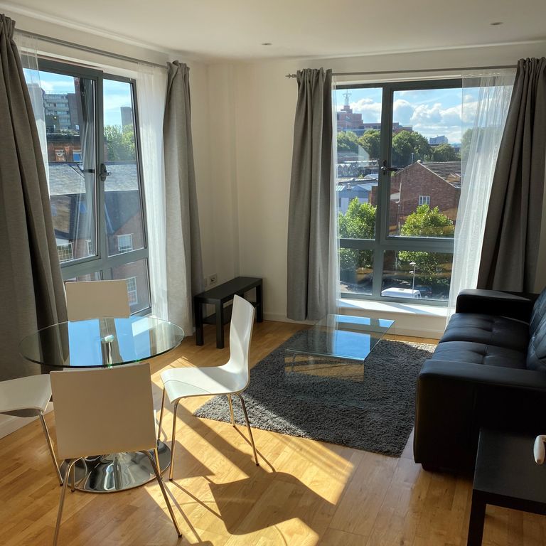 Property photo 1 of 6