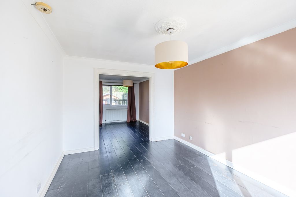 Property photo 3 of 32