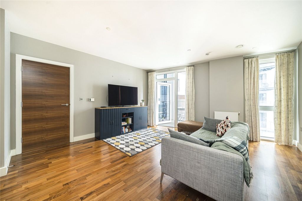 Property photo 1 of 10 Picture No. 04