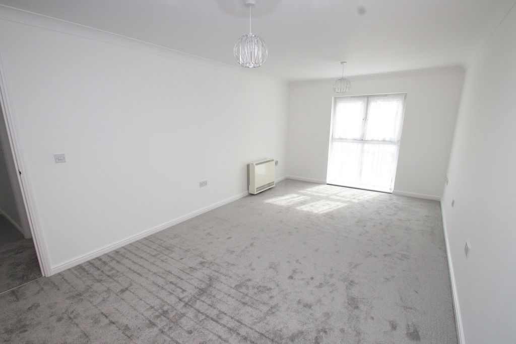 Property photo 2 of 16 Photo 16