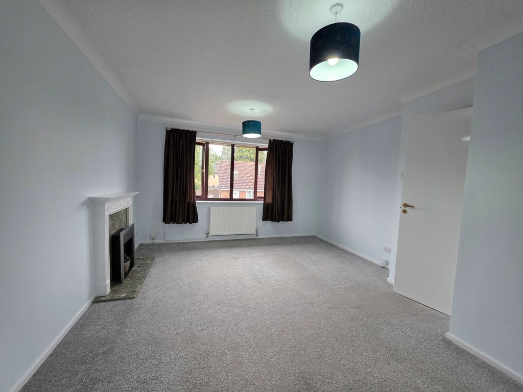 Property photo 3 of 6