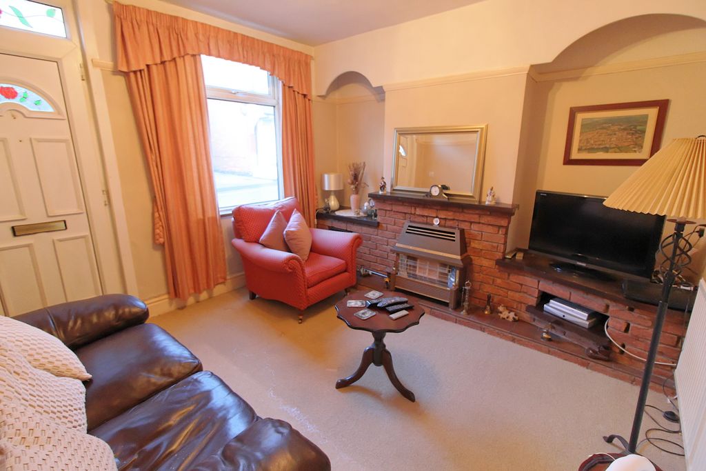 Property photo 2 of 14 Img_3391_Dxo