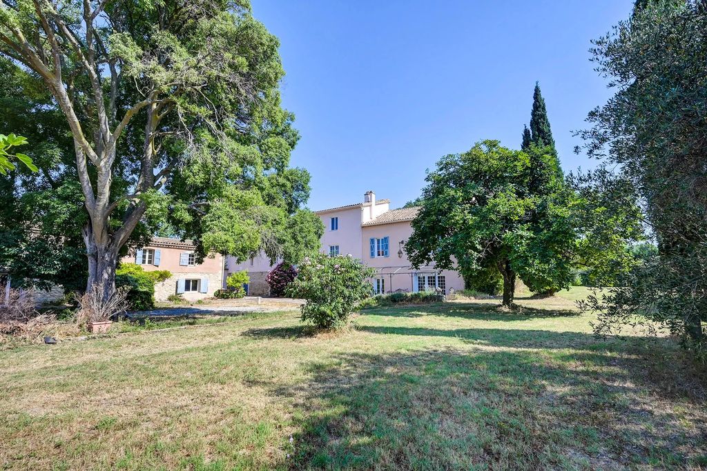 Property photo 3 of 28