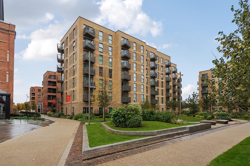 Property photo 3 of 11 External View