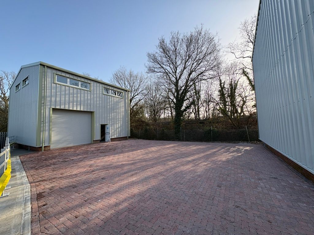 Property photo 1 of 6 Photo 2