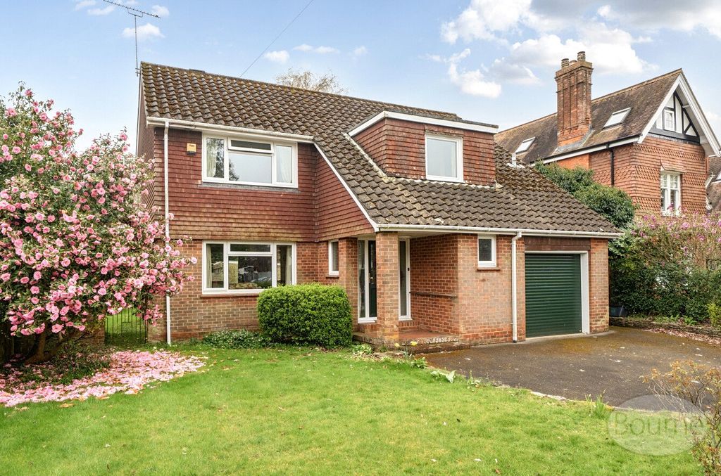 Additional image 25 of 4 bed detached house for saleHeath Road, Petersfield, Hampshire GU31