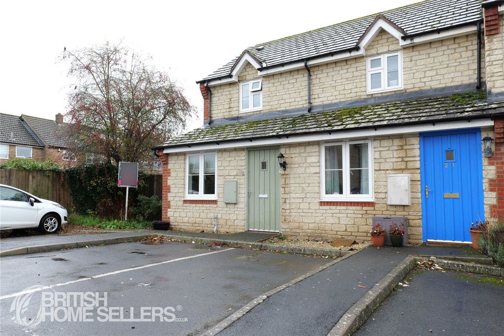 Property photo 2 of 15 Picture No. 21