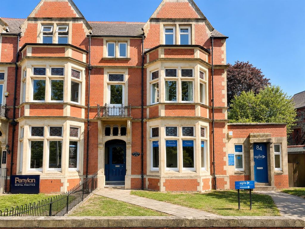 Property photo 1 of 14 852Db2De-17E3-43Ea-9952-B5Adb96F6Ae8.Png