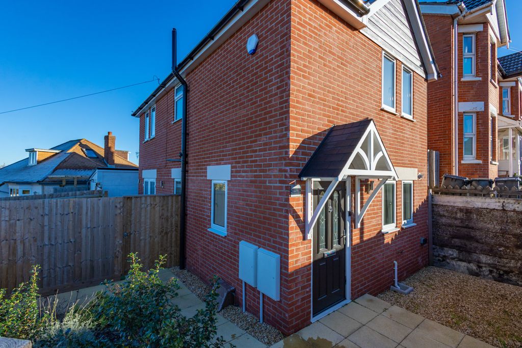 Property photo 1 of 11 20260105-R6M_9500-Edit