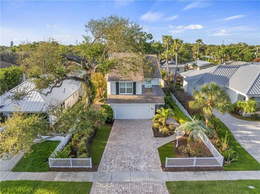 Property photo 1 of 30