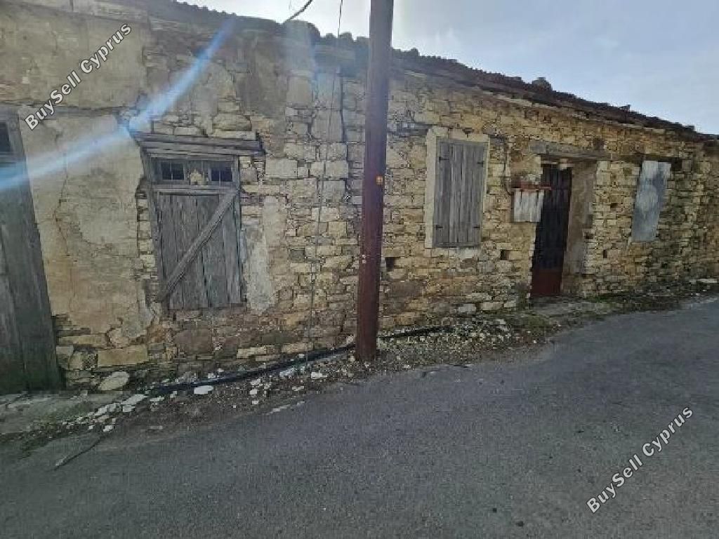 Property photo 2 of 7