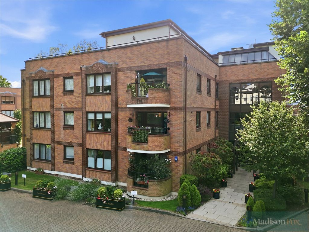 Property photo 1 of 18 Picture No. 03
