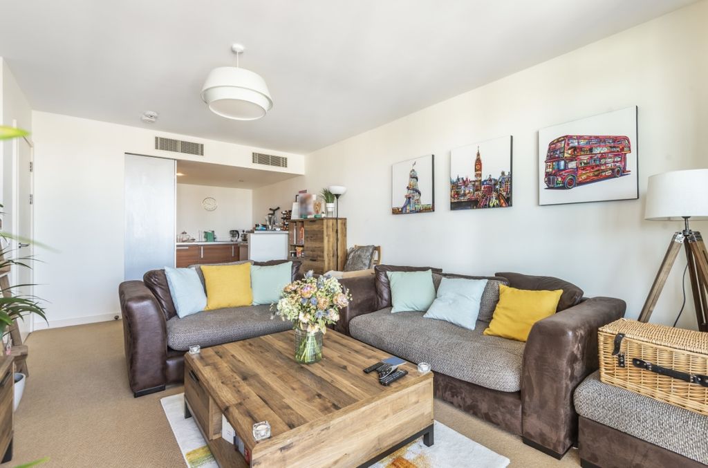 Property photo 2 of 5 628046 (3)