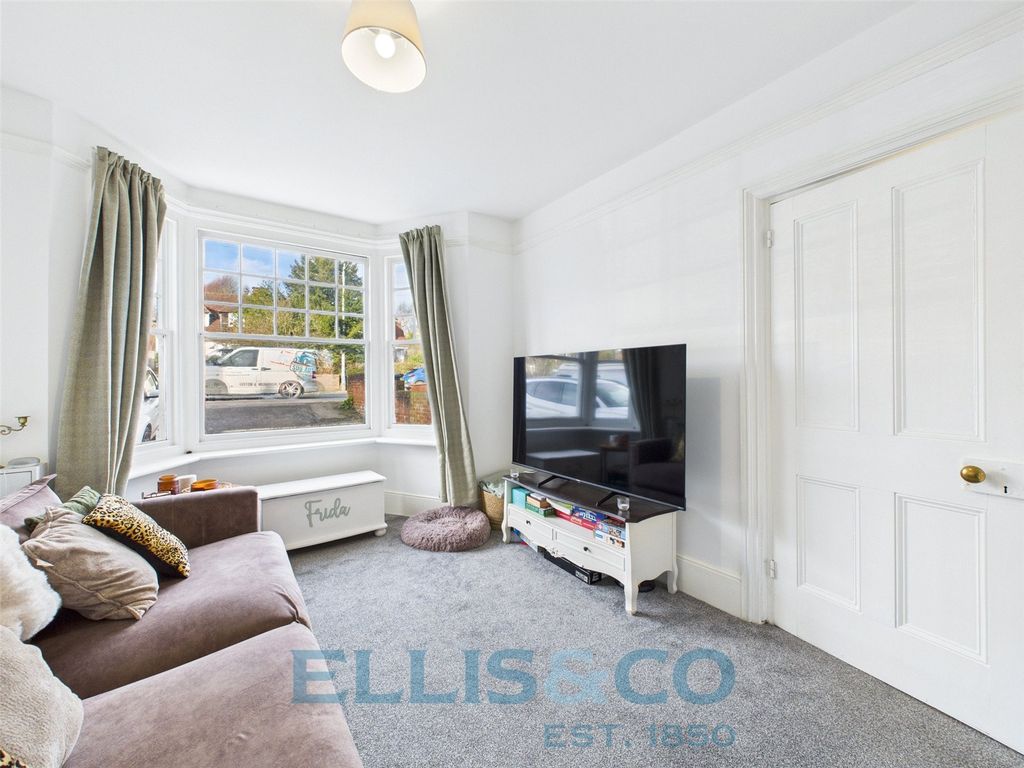 Property photo 3 of 13 Picture No. 31