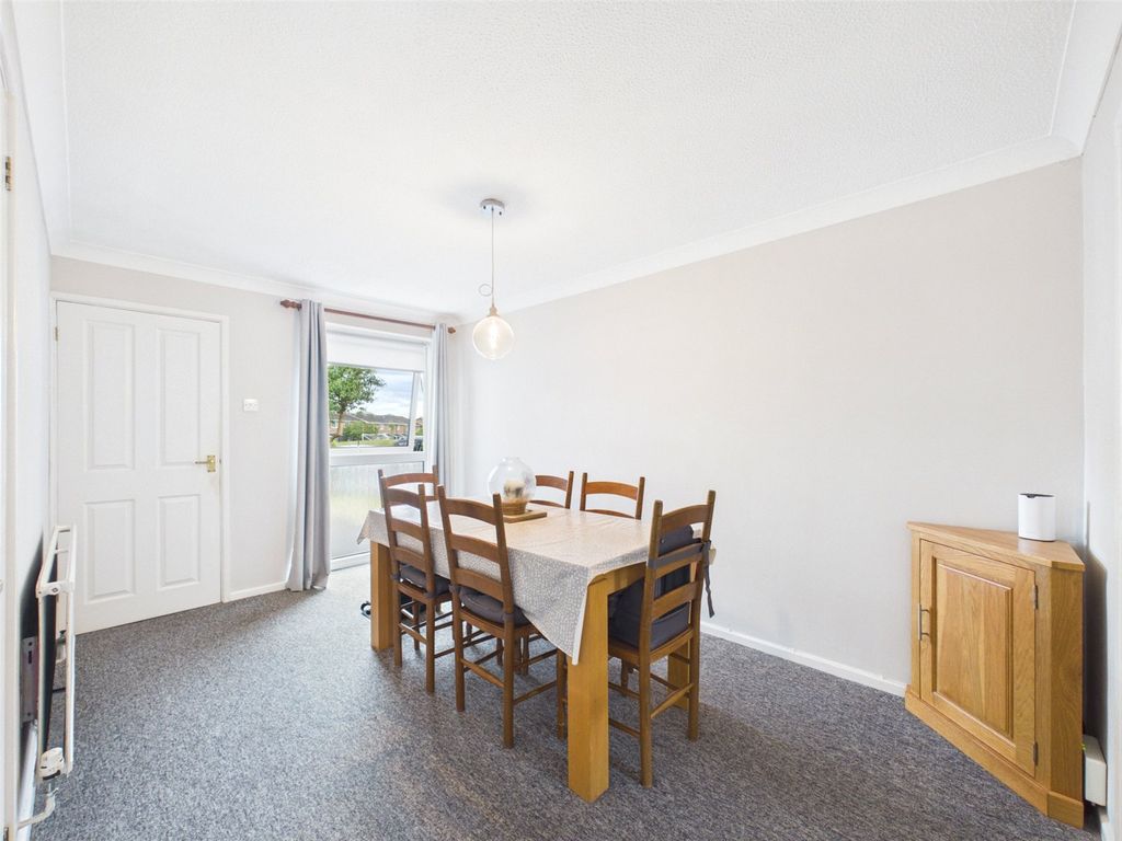 Property photo 2 of 17 Picture No. 10
