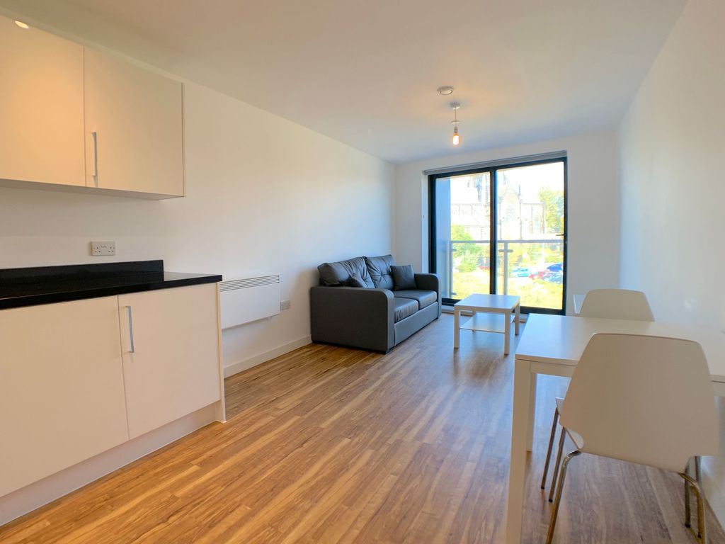 Property photo 2 of 12
