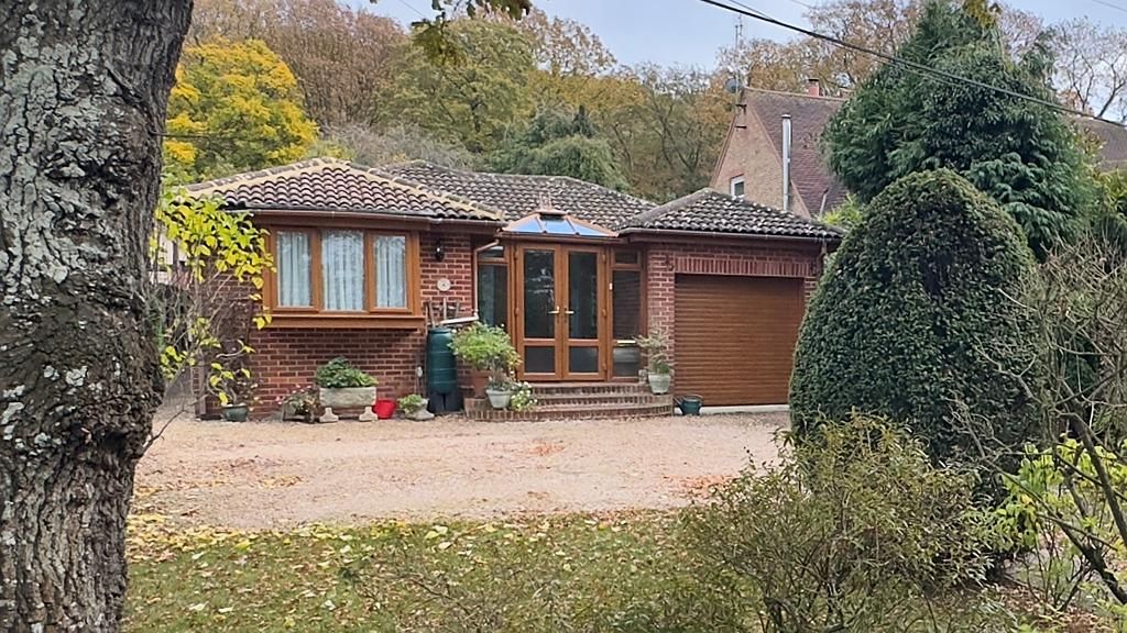 Property photo 2 of 29