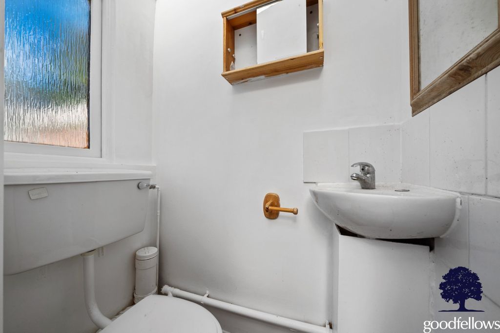 Property photo 3 of 11 Picture 3