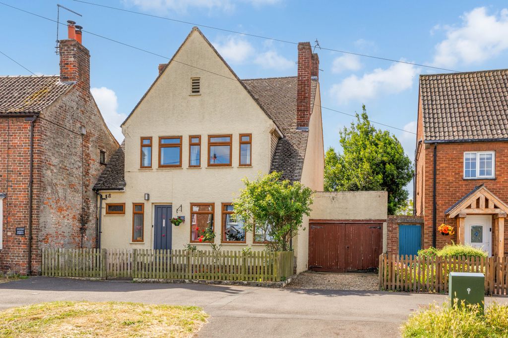 Property photo 1 of 22