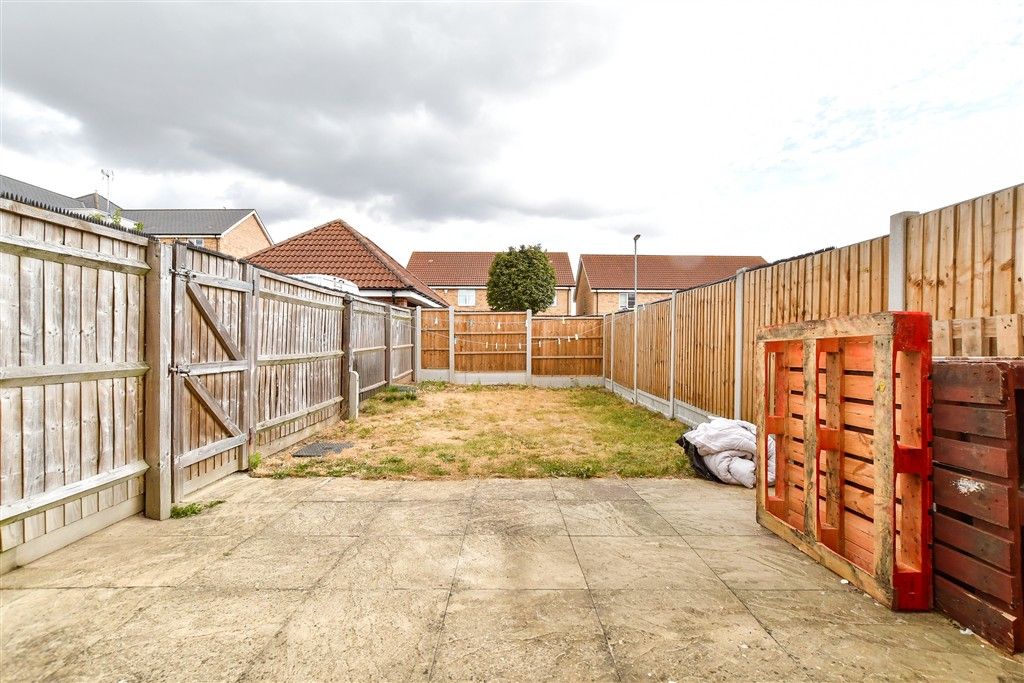 Property photo 2 of 12 Rear Garden